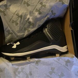 UNDER ARMOUR YARD MID ST METAL BASEBALL CLEATS BRAND NEW STILL IN BOX